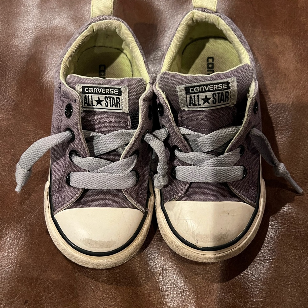Converse All Stars Pull on Shoes